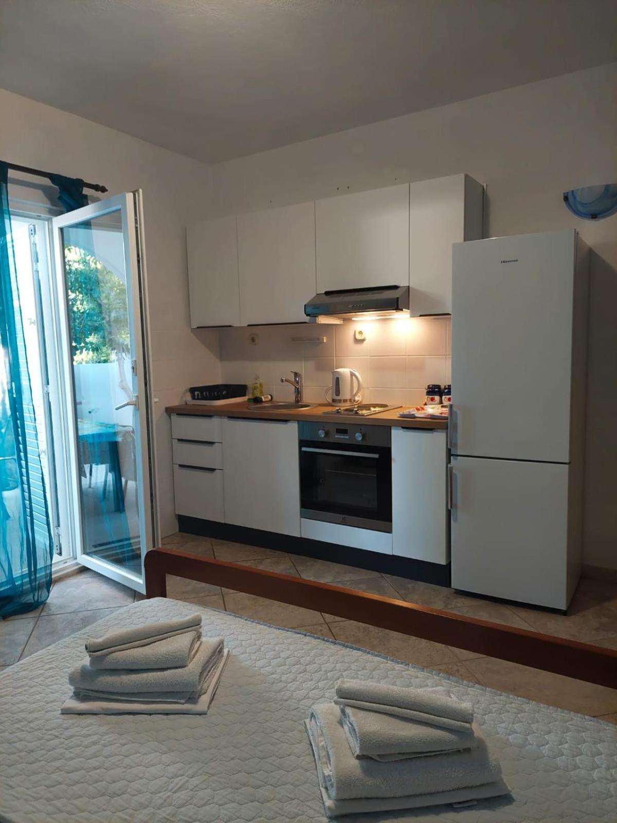 Poljica  Olive Garden Apartments מראה חיצוני תמונה