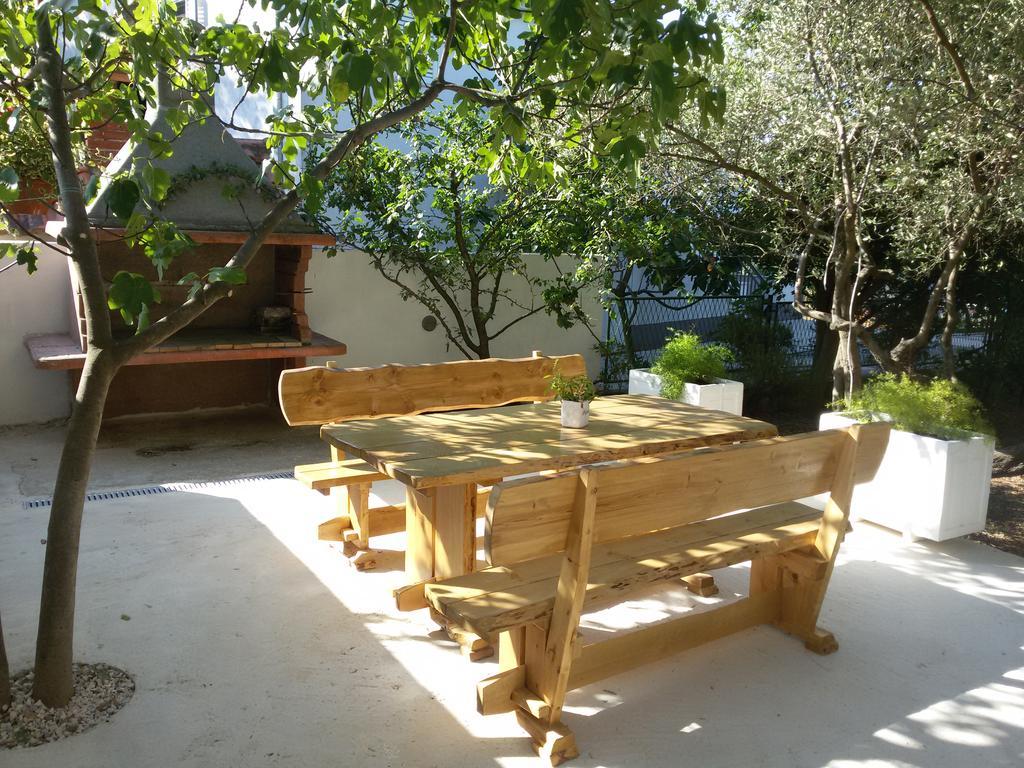 Poljica  Olive Garden Apartments מראה חיצוני תמונה