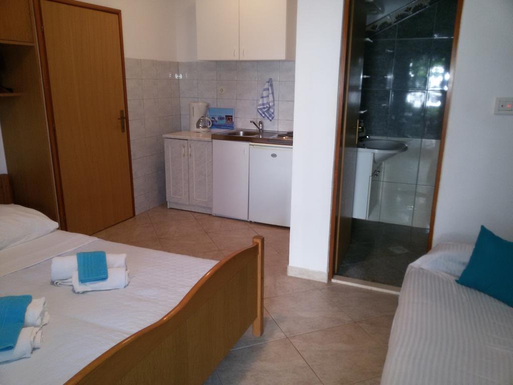 Poljica  Olive Garden Apartments מראה חיצוני תמונה
